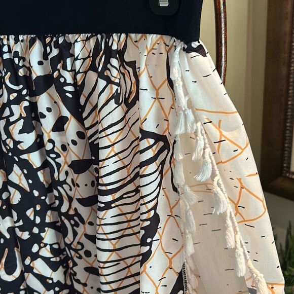 Tribal Print Split Skirt - Picture 5 of 7